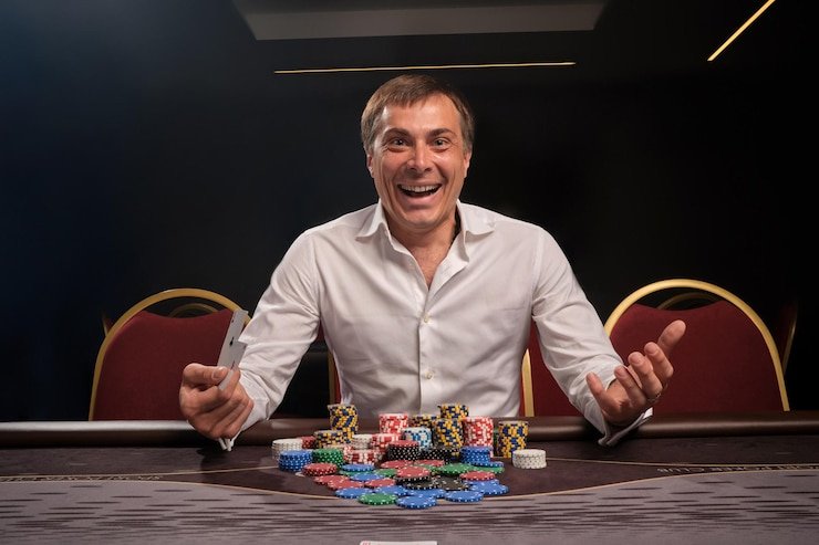 Antarmuka aplikasi chevreuse menampilkan live dealer tables dan menu navigasi